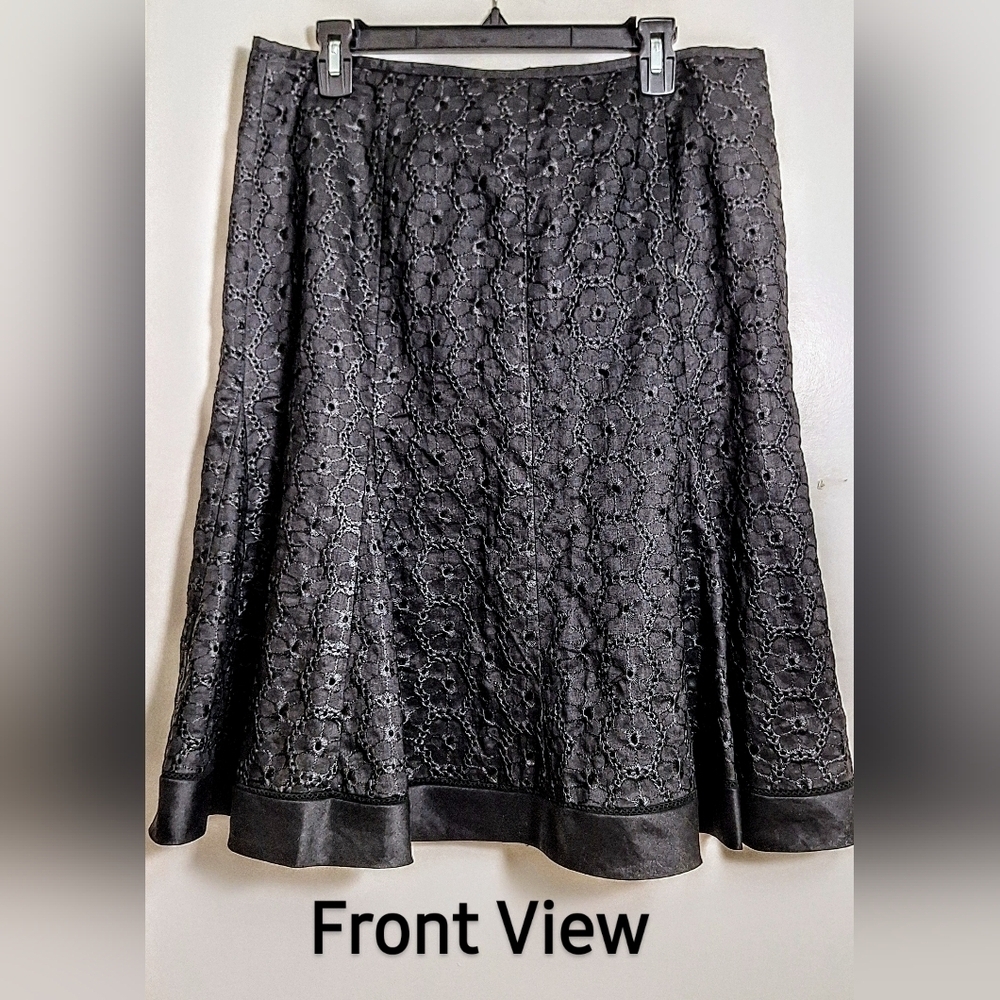 NWOT Georgiou Studio Eyelet Flared Paneled Skirt